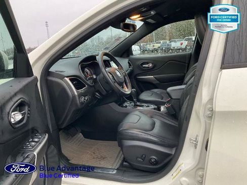Used 2019 Jeep Cherokee High Altitude image 9