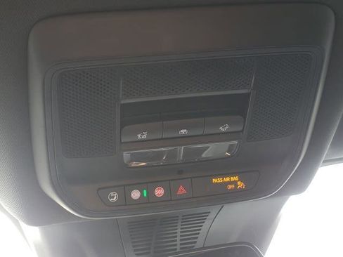 New 2025 Chevrolet Blazer EV LT image 20