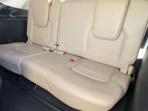 Used 2021 Nissan Armada SL w/ Captain's Chairs Package image 39