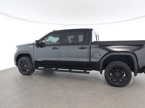 Used 2022 GMC Sierra 1500 AT4 w/ AT4 Preferred Package AWD/4WD image 9