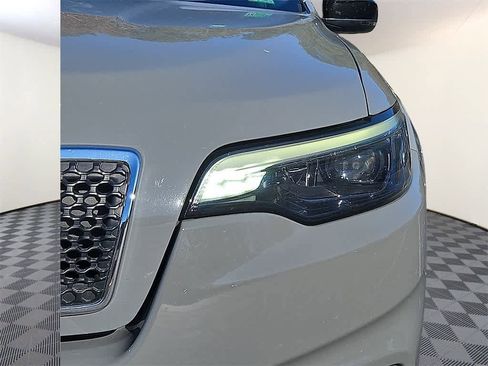 Used 2022 Jeep Cherokee Latitude Lux image 8