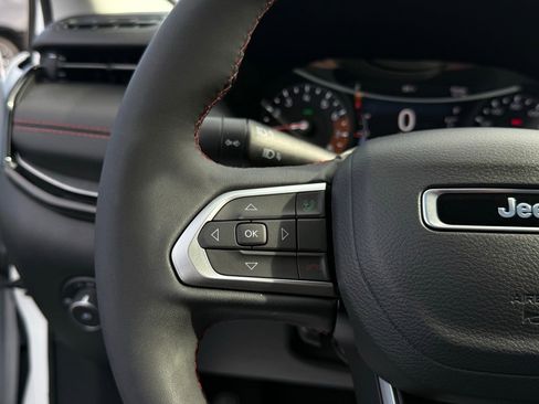 Used 2023 Jeep Compass Trailhawk w/ Trailhawk Convenience Group image 47