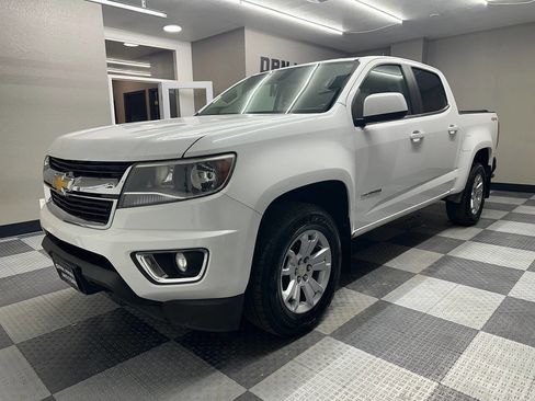 Used 2016 Chevrolet Colorado LT w/ LT Convenience Package image 2
