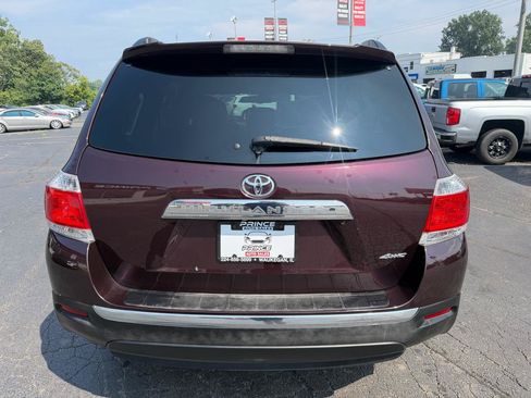 Used 2013 Toyota Highlander SE w/ Protection Pkg AWD/4WD image 6