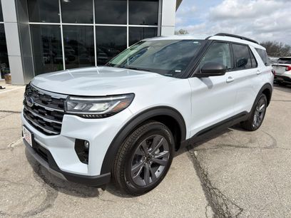 New 2026 Ford Explorer Active w/ Active Comfort Package