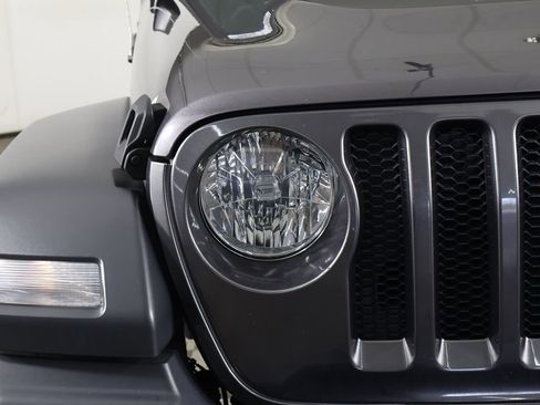 Used 2019 Jeep Wrangler Unlimited Sport S AWD/4WD image 10