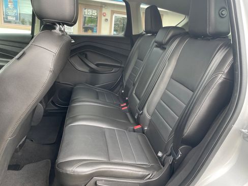 Used 2014 Ford Escape Titanium FWD image 30