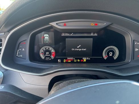 Used 2021 Audi A6 3.0T allroad Premium Plus w/ Executive Package image 34