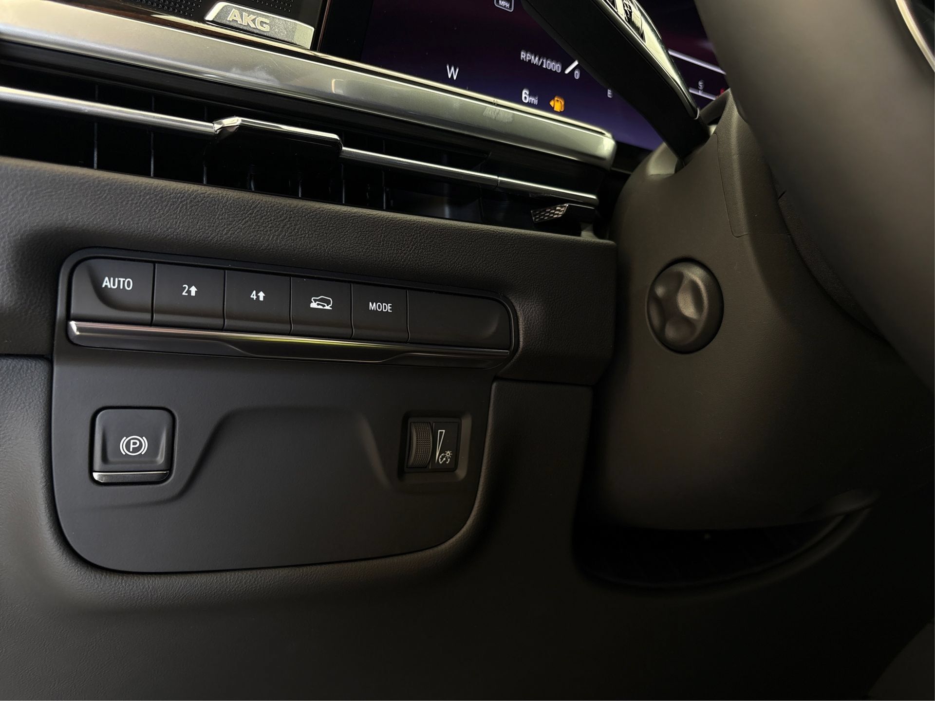 New 2026 Cadillac Escalade 4WD image 19