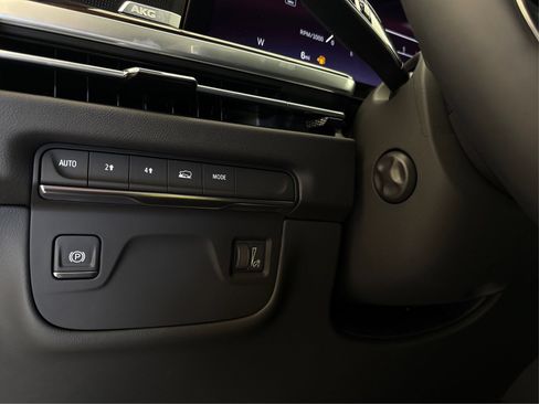 New 2026 Cadillac Escalade 4WD image 19