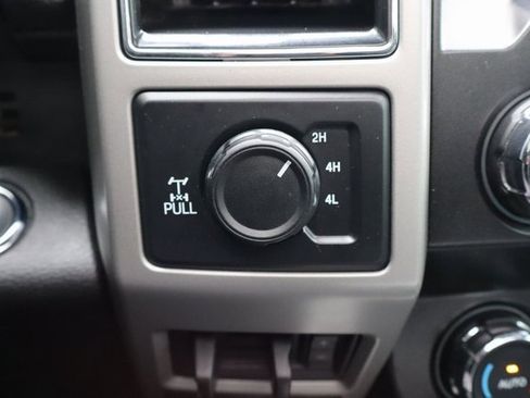 Used 2020 Ford F350 Lariat image 34