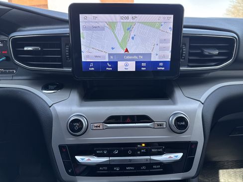 Certified 2023 Ford Explorer XLT w/ Equipment Group 202A image 19