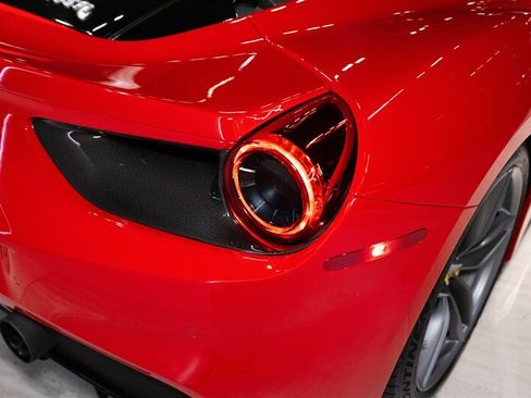 Used 2018 Ferrari 488 Spider RWD image 24