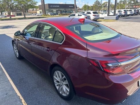 Used 2017 Buick Regal Premium w/ Driver Confidence Package #2 image 6