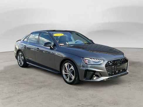 Used 2024 Audi A4 2.0T Premium Plus AWD/4WD image 3