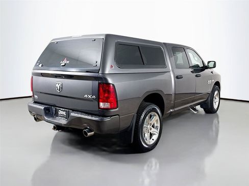 Used 2015 RAM 1500 Express AWD/4WD image 13