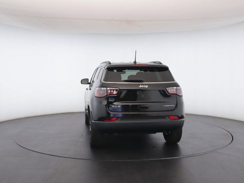 Used 2026 Jeep Compass Limited image 24