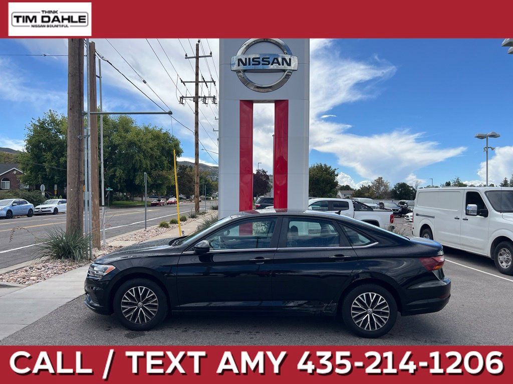 Used 2019 Volkswagen Jetta SE FWD image 1