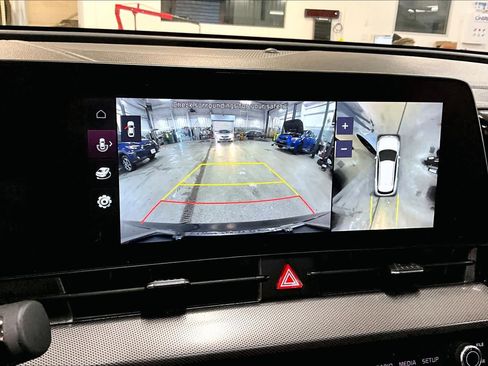 Used 2023 Kia Sportage SX image 27