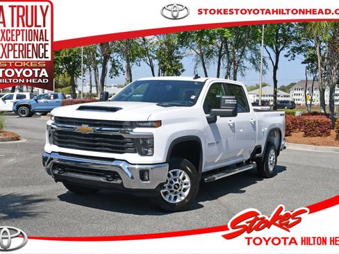 Used 2025 Chevrolet Silverado 2500 LT w/ Convenience Package image 1
