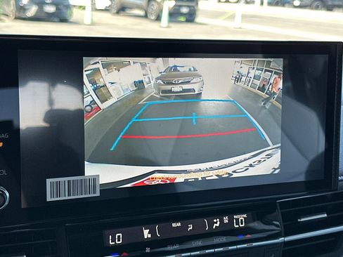 Certified 2026 Toyota Sienna XSE FWD image 20