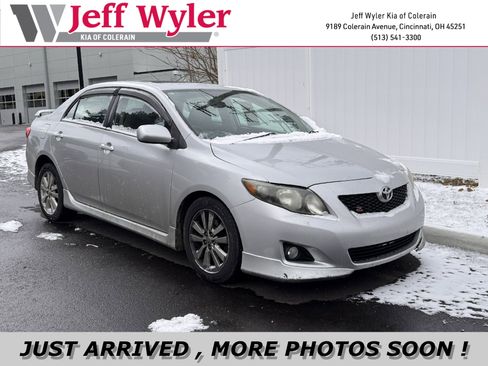 Used 2010 Toyota Corolla S image 1