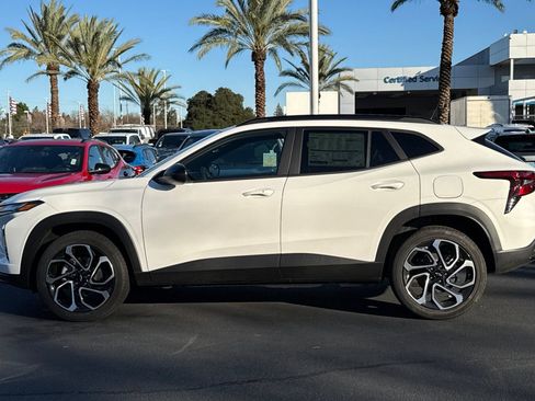 New 2026 Chevrolet Trax RS w/ Sunroof Package image 6