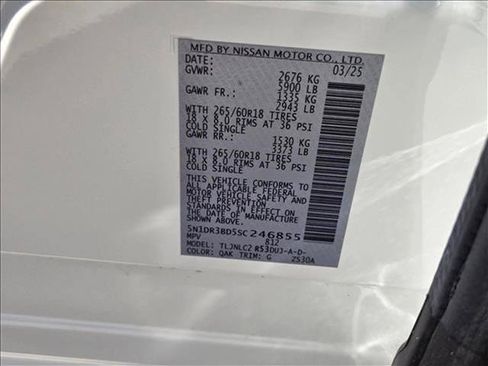 Used 2025 Nissan Pathfinder Rock Creek AWD/4WD image 25