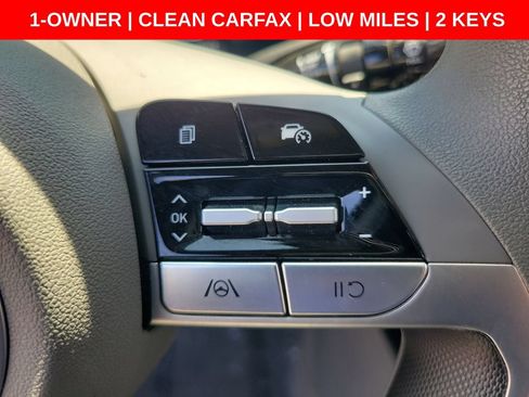 Used 2024 Hyundai Elantra SEL FWD image 25