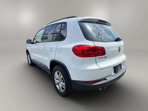 Used 2017 Volkswagen Tiguan S FWD image 9