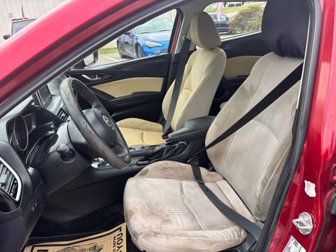 Used 2015 MAZDA MAZDA3 i Sport image 11