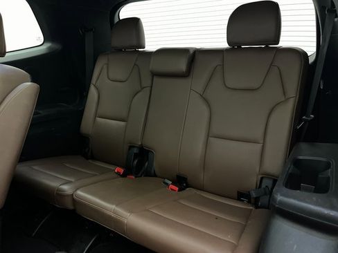 Used 2021 Kia Telluride SX w/ SX Prestige Package image 36