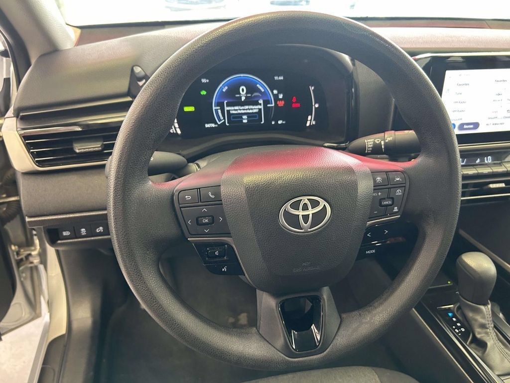Certified 2025 Toyota Camry LE FWD image 19