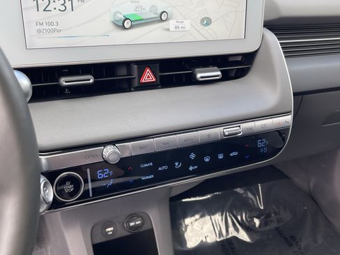 Certified 2024 Hyundai Ioniq 5 SEL RWD image 25
