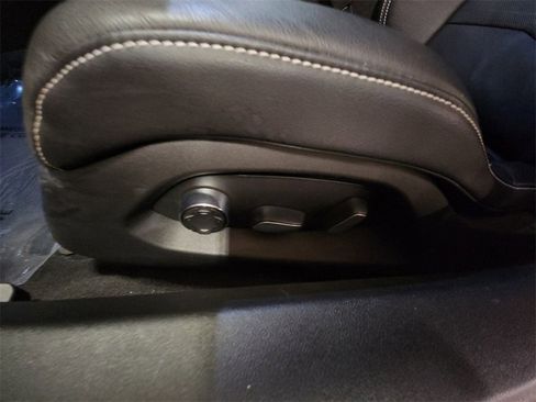 Certified 2021 Chevrolet Corvette Stingray Premium Cpe w/ 3LT image 13