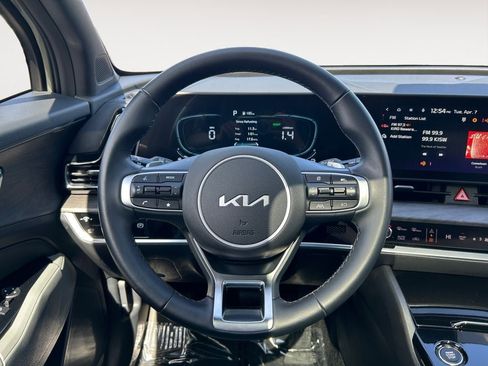 Used 2025 Kia Sportage X-Line AWD/4WD image 15