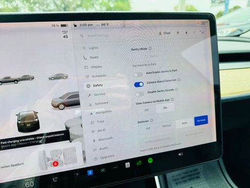 Used 2019 Tesla Model 3 Standard Range image 23