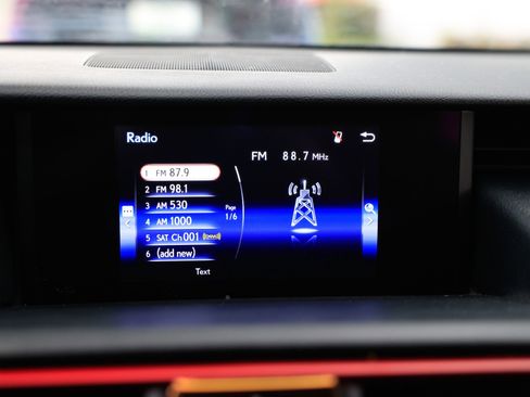 Used 2017 Lexus IS 200t F Sport image 38