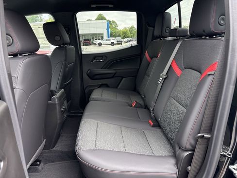 New 2025 Chevrolet Colorado Z71 image 26