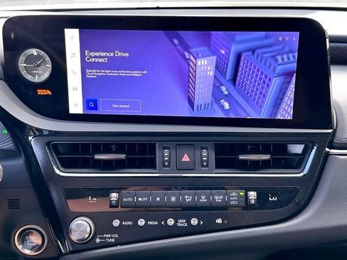 Used 2023 Lexus ES 250 w/ Premium Package AWD/4WD image 23