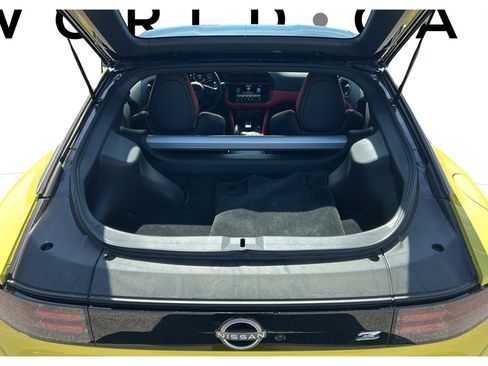 Used 2024 Nissan Z Performance w/ Floor Mat Package RWD image 9