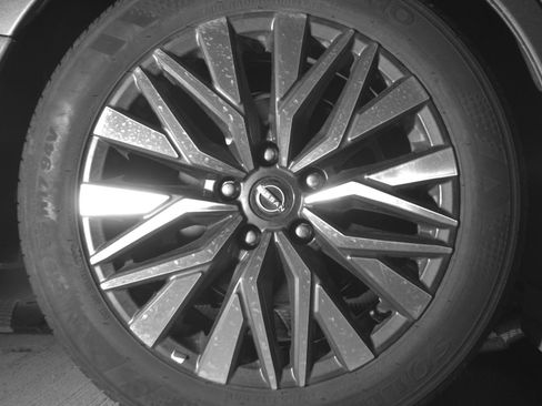 Used 2025 Nissan Altima 2.5 SV image 15