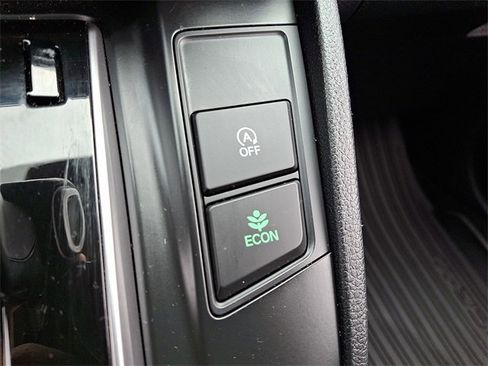 Used 2020 Honda CR-V Touring image 24