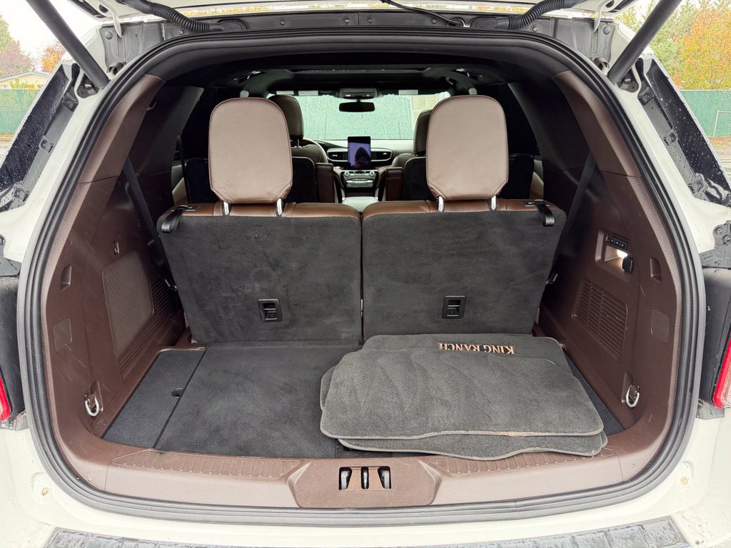 Used 2023 Ford Explorer King Ranch w/ Technology Package AWD/4WD image 10
