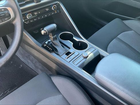 Used 2022 Kia K5 LXS image 15