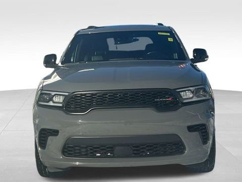 Used 2024 Dodge Durango GT image 2
