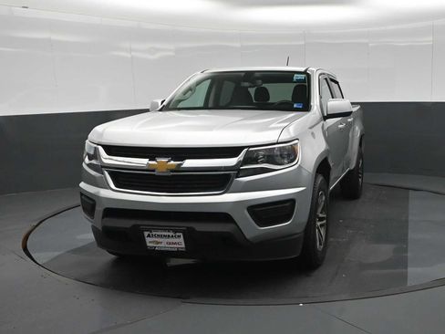 Used 2020 Chevrolet Colorado W/T w/ Custom Special Edition AWD/4WD image 5