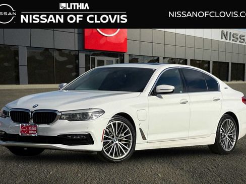 Used 2018 BMW 530e w/ Premium Package 2 RWD image 1