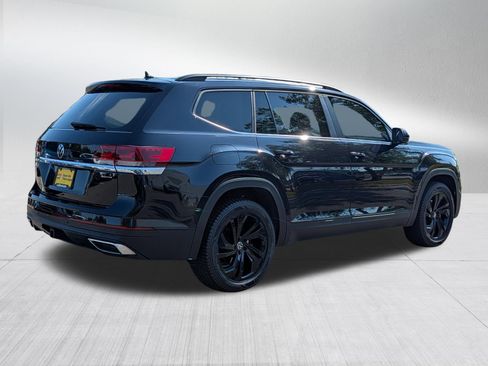 Certified 2023 Volkswagen Atlas SE w/ Black Wheel Package AWD/4WD image 7