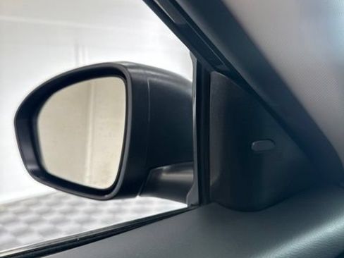 Certified 2025 Nissan Altima 2.5 S FWD image 5
